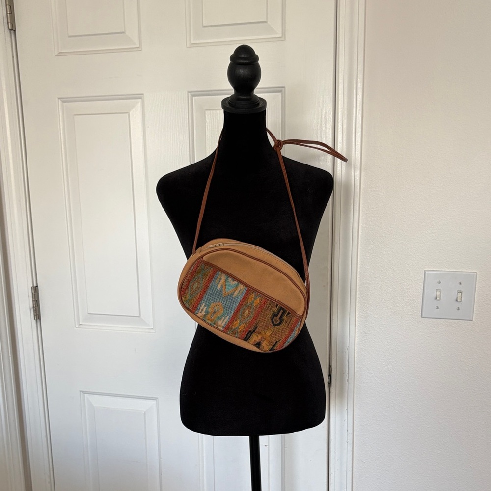 Vintage Canvas Tapestry Crossbody Bag with Western Aesthetic